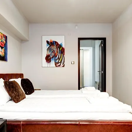 Compact And Calm Ground Floor 1br With Patio Διαμέρισμα *