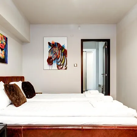 Compact And Calm Ground Floor 1br With Patio Apartamento Sofía